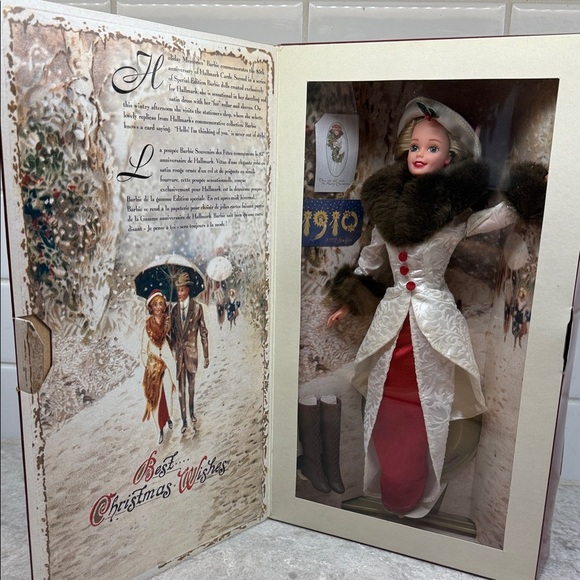 Vintage Barbie: Hallmark Special Edition Holiday Memories Barbie Doll. New! - Picture 1 of 6